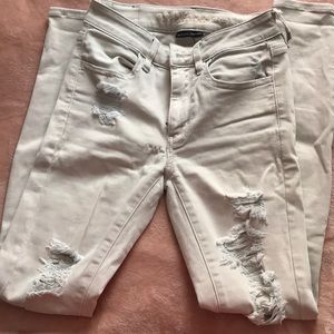 Light wash American Eagle Jeans